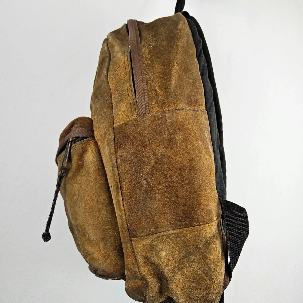 Jansport Adventure: Vintage Leather Backpack brown suede gorpcore
